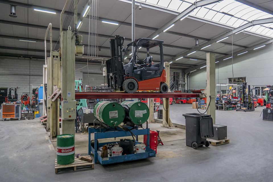 Vollebregt Vorkheftrucks Werkplaats 5767