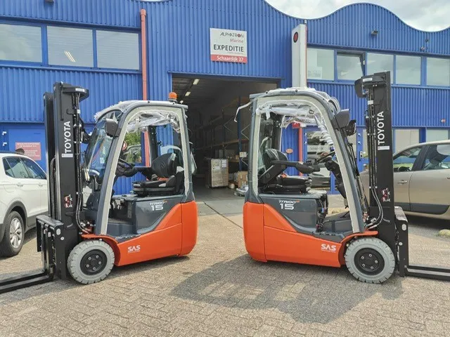 Vollebregt Vorkheftrucks 11680