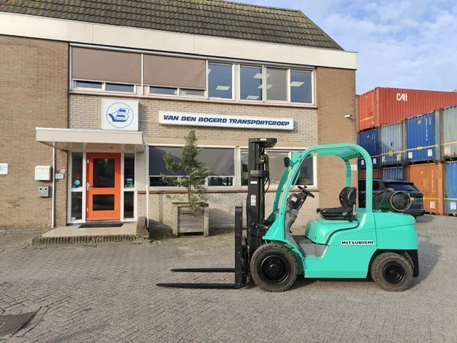 Vollebregt Vorkheftrucks 11680