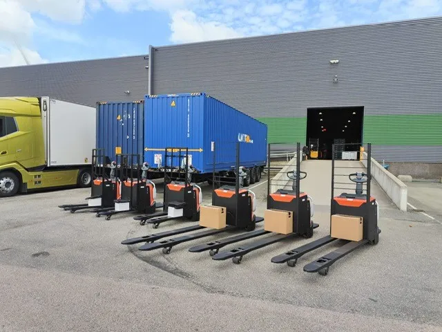 Vollebregt Vorkheftrucks 11680