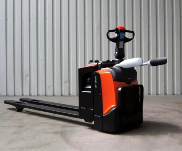 Vollebregt Vorkheftrucks 11680