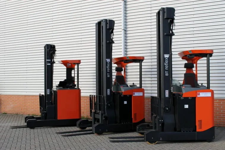 Vollebregt Vorkheftrucks 11680
