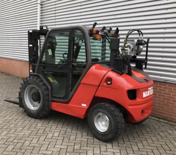 Vollebregt Vorkheftrucks 11680