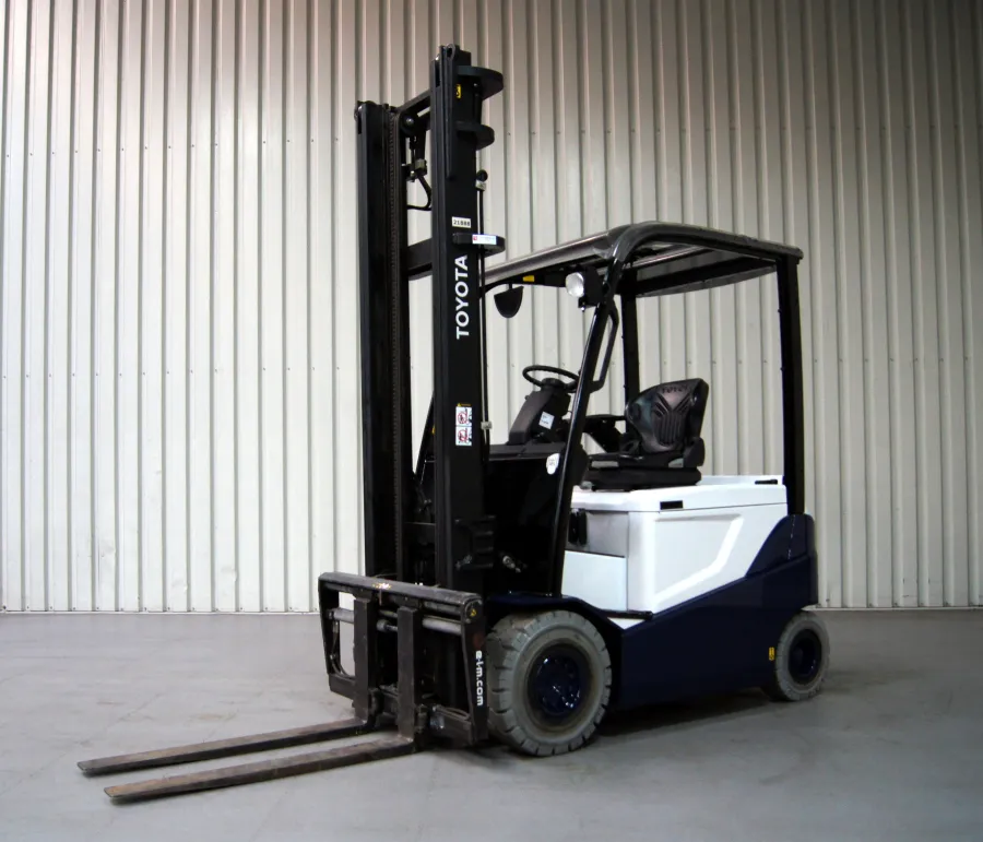 Vollebregt Vorkheftrucks 11680
