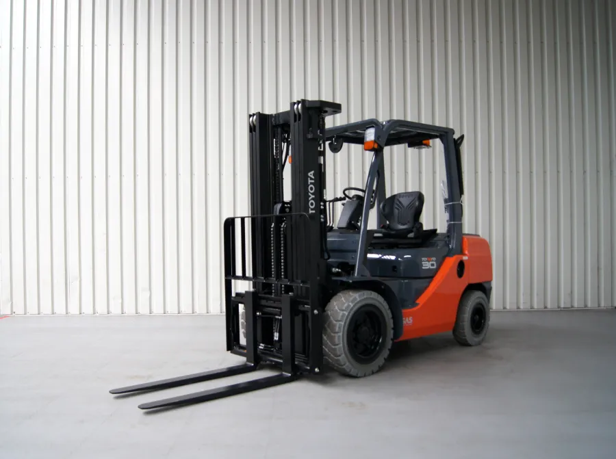 Vollebregt Vorkheftrucks 11680