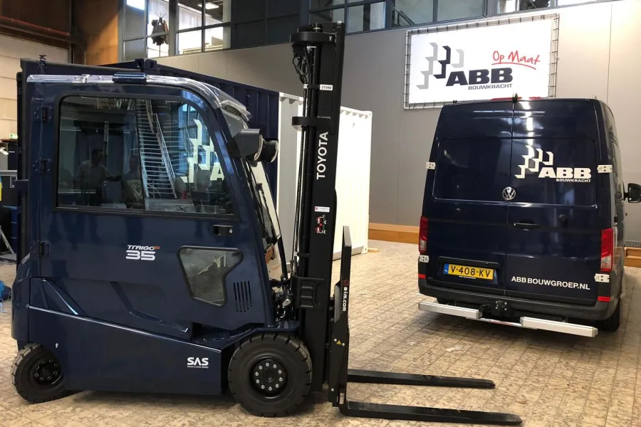 Vollebregt Vorkheftrucks 11680