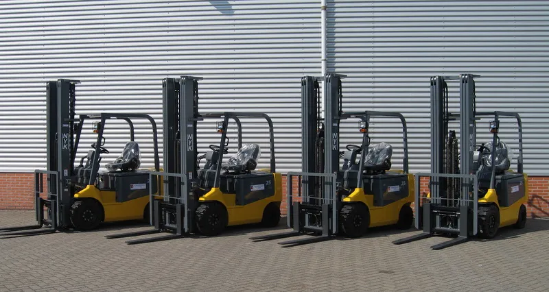 Vollebregt Vorkheftrucks 11680