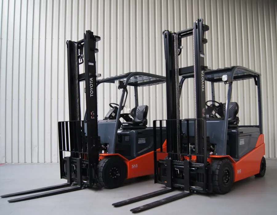 Vollebregt Vorkheftrucks 11680