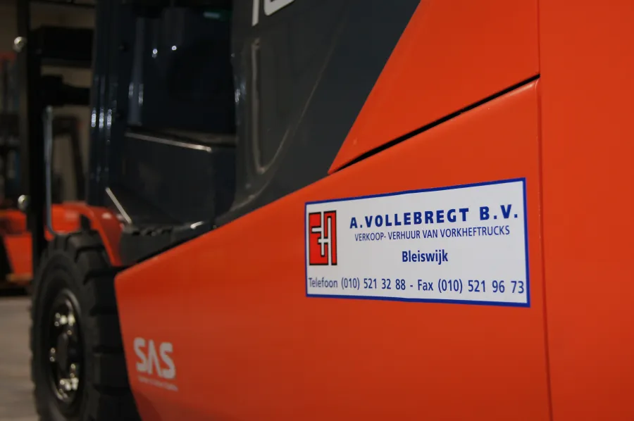 Vollebregt Vorkheftrucks 11680