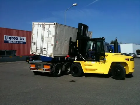 Vollebregt Vorkheftrucks 11680