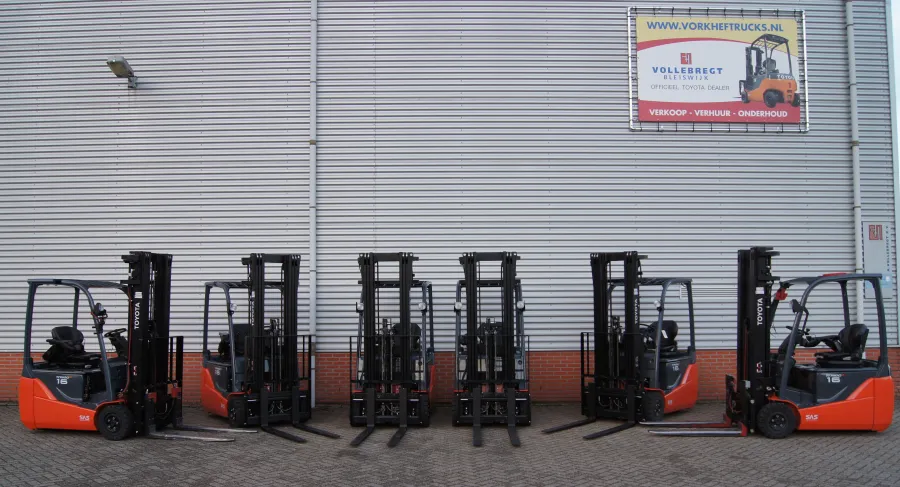 Vollebregt Vorkheftrucks 11680