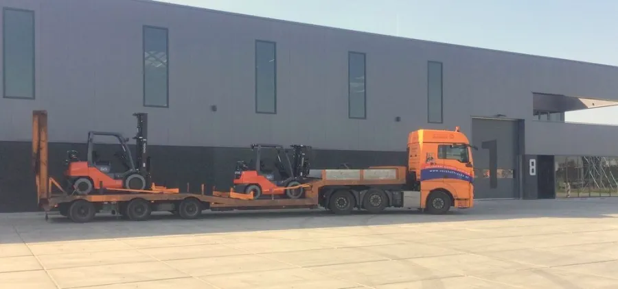 Vollebregt Vorkheftrucks 11680