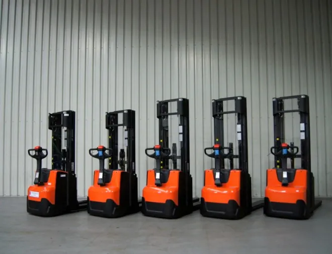 Vollebregt Vorkheftrucks 11680