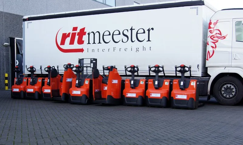 Vollebregt Vorkheftrucks 11680