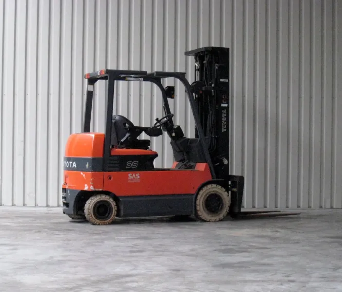 Toyota - 7 FBMF 35