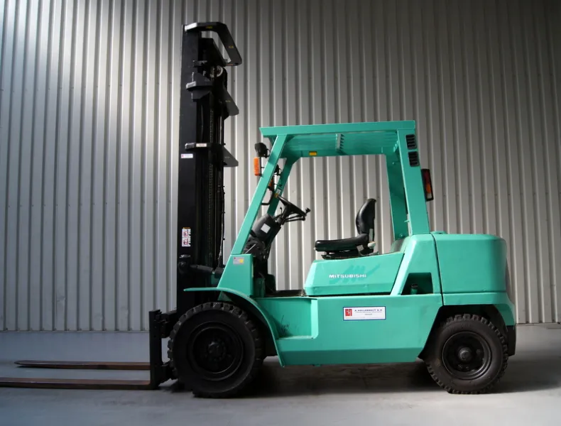 Mitsubishi - FD40KL-EF19C