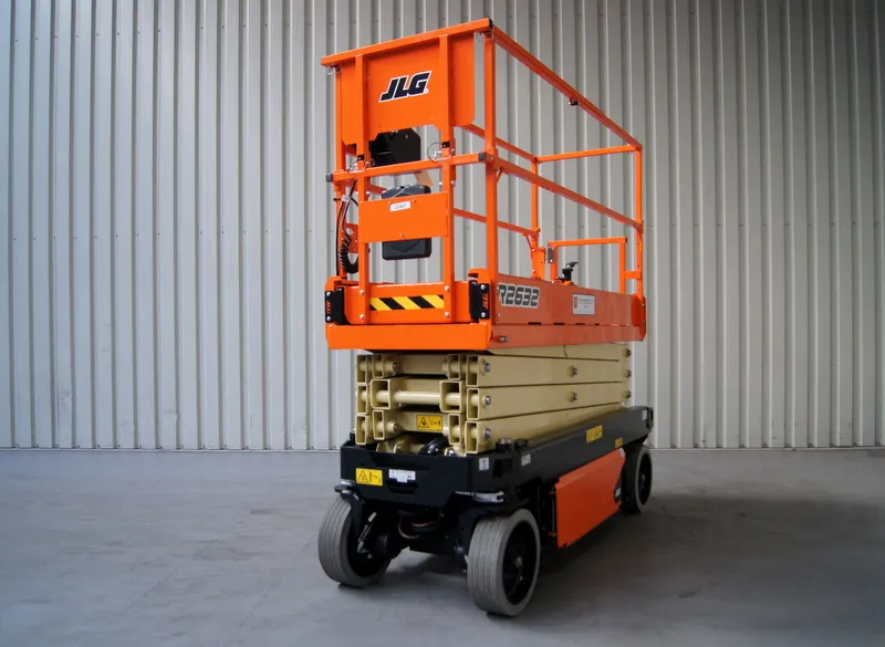 JLG - R2632
