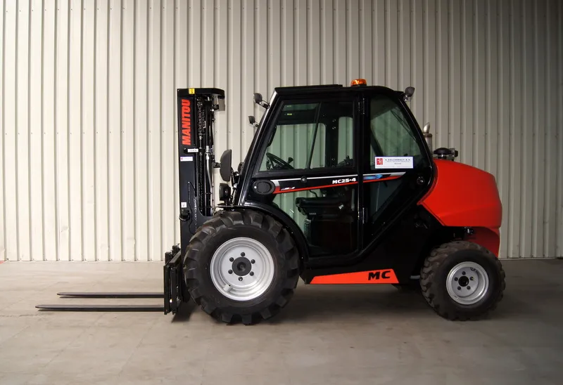 Manitou - MC 25-4 ST5